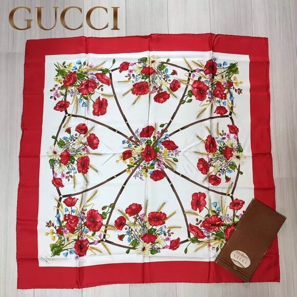 Gucci Authentic Floral Multicolor Silk Scarf - Picture 4 of 6